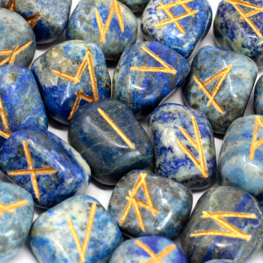 Coffret de Runes en Lapis Lazuli – Pierres Gravées & Pochette